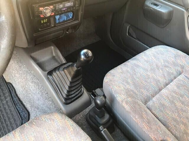 Suzuki Jimny 1.3i 16V cat 4WD JLX 114000 km