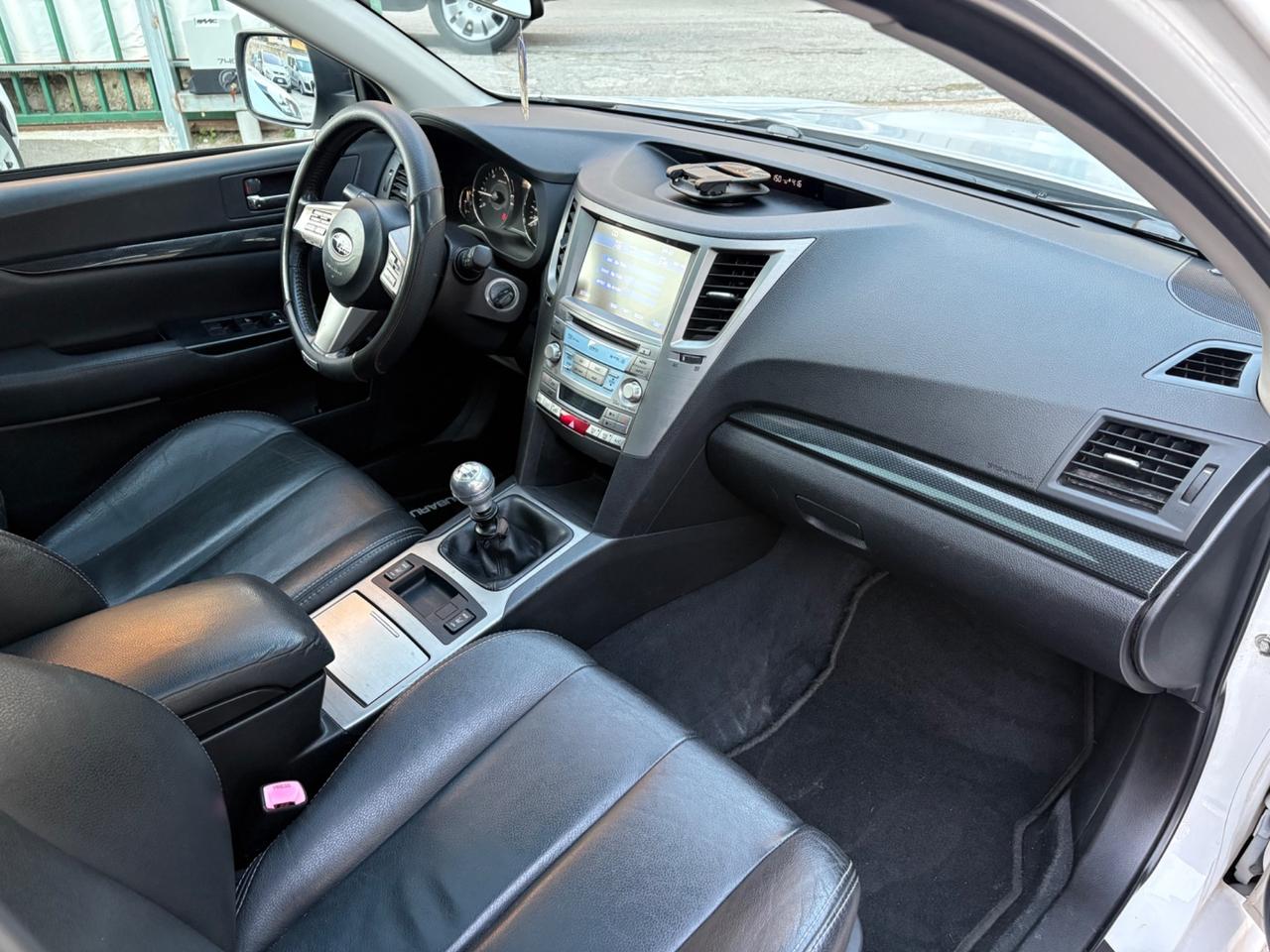 Subaru Legacy 2.0D 150cv TETTO NAVI CAM PELLE