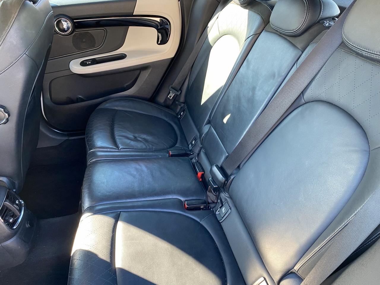 Mini Cooper D Countryman 2.0 Hype Automatica