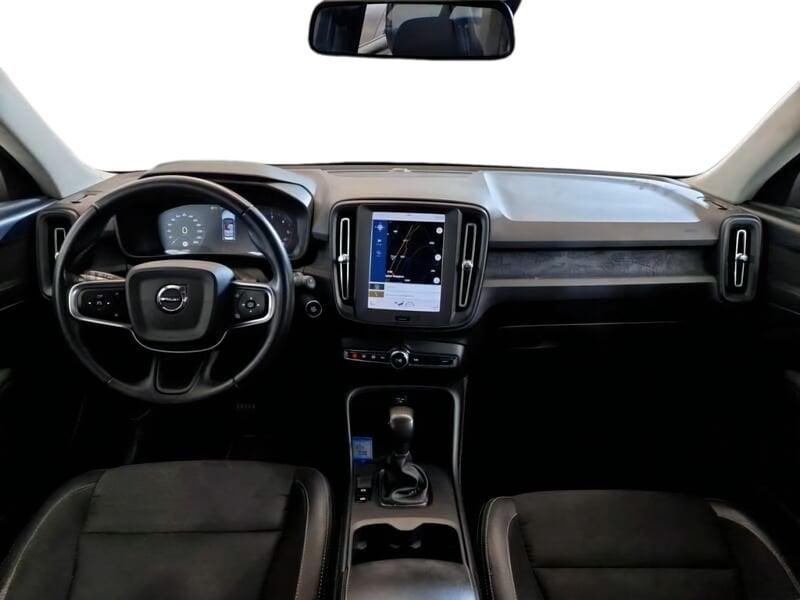 Volvo XC40 D3 150 CV NAVI LED Business