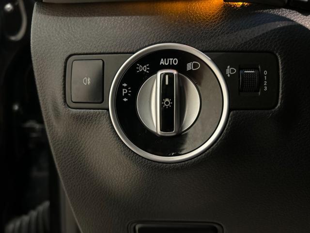 MERCEDES-BENZ B 180 d Automatic Executive