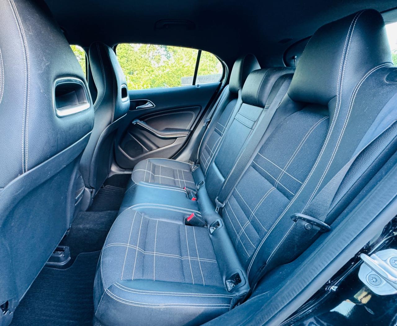 Mercedes-benz GLA 200 d Premium