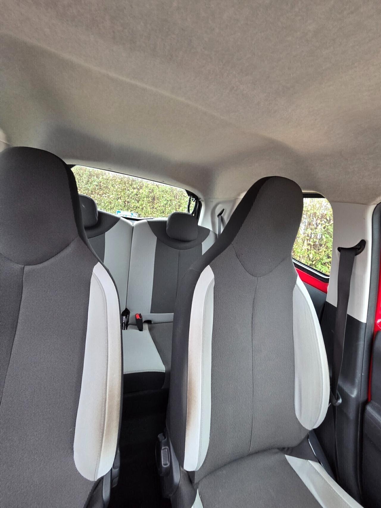 Toyota Aygo 1.0 benz. 2017 FINANZIABILE