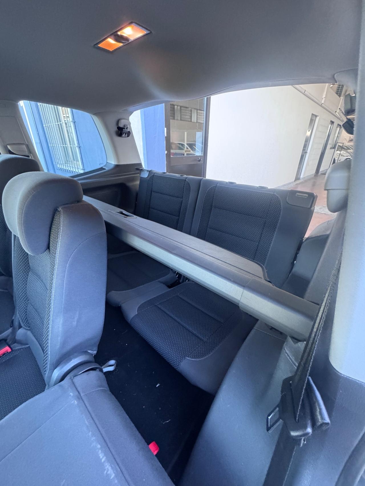 Volkswagen Touran 1.6 TDI 7 posti