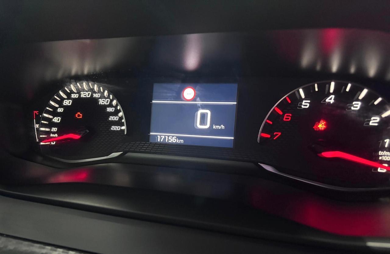 Peugeot 208 Style 1.2 75CV