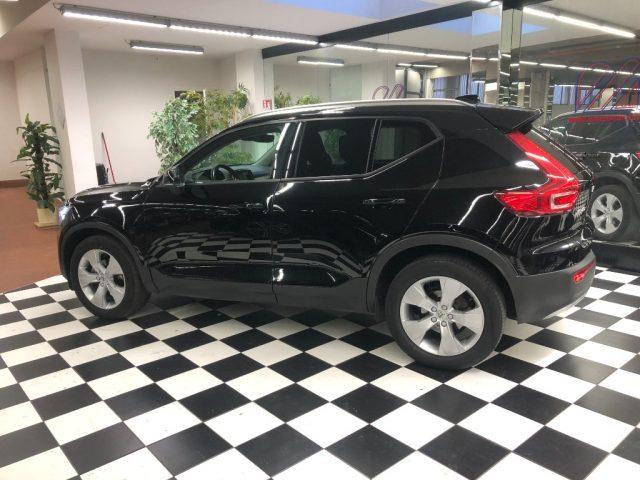 VOLVO XC40 T3 Geartronic Momentum