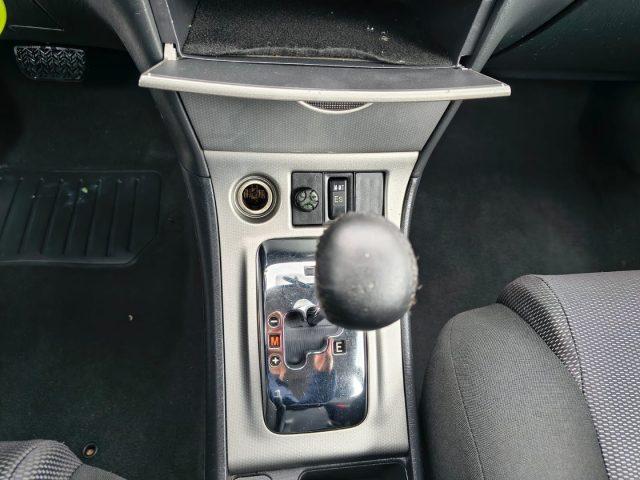 TOYOTA Corolla 1.4 D-4D M-MT 5 porte Sol ESP