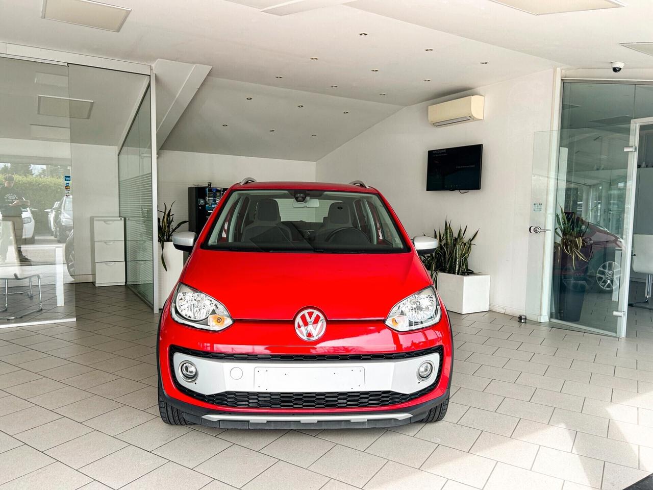 Volkswagen up! 1.0 75 CV 5p. cross up!