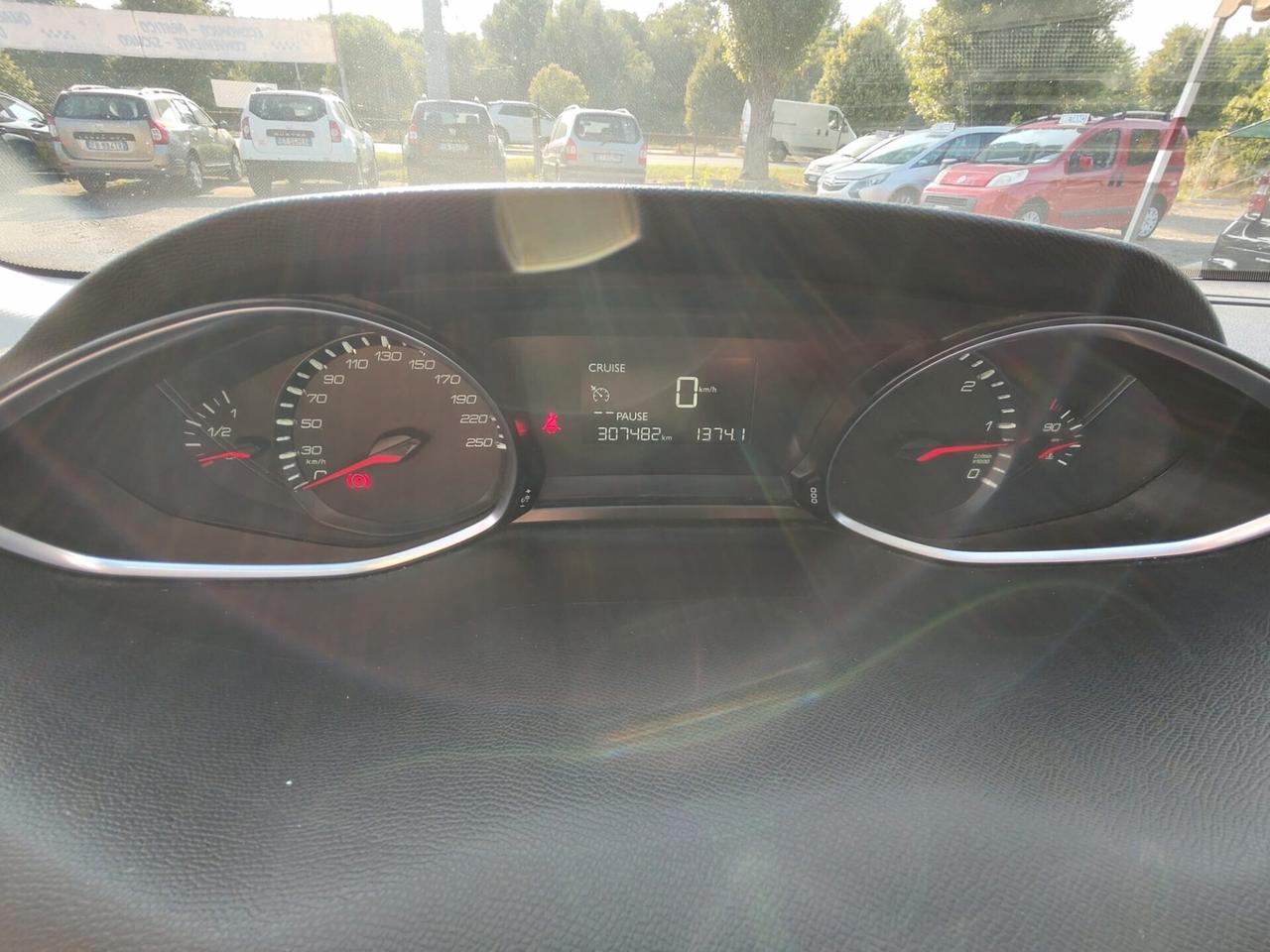 Peugeot 308 1.6 e-HDi 115 CV Stop&Start Allure