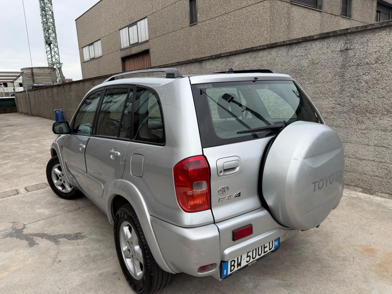 TOYOTA RAV4 2.0 16V BENZ-GPL 2032 4X4 UNI PROP