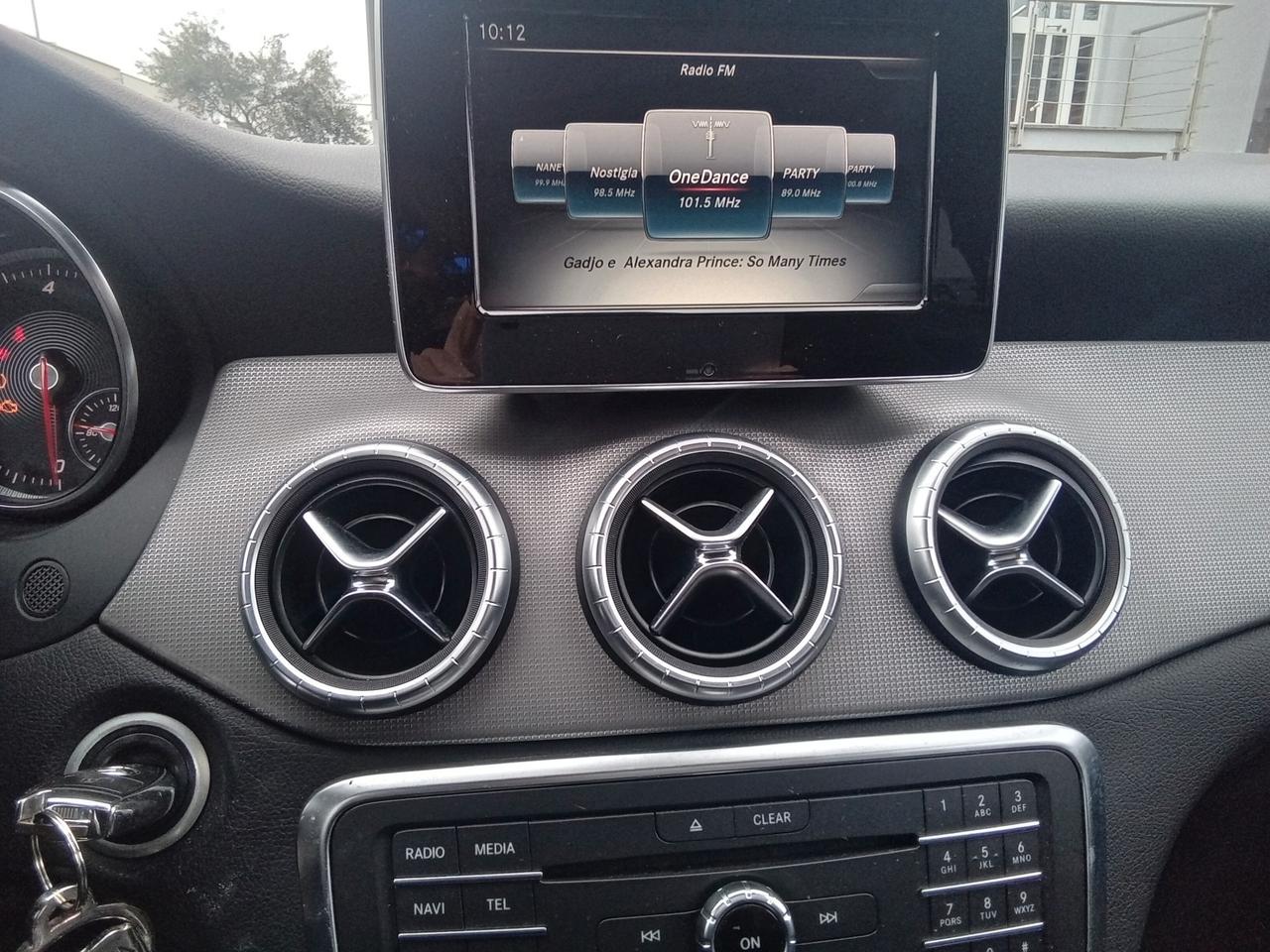 Mercedes-benz CLA 200 CLA 200 d Premium