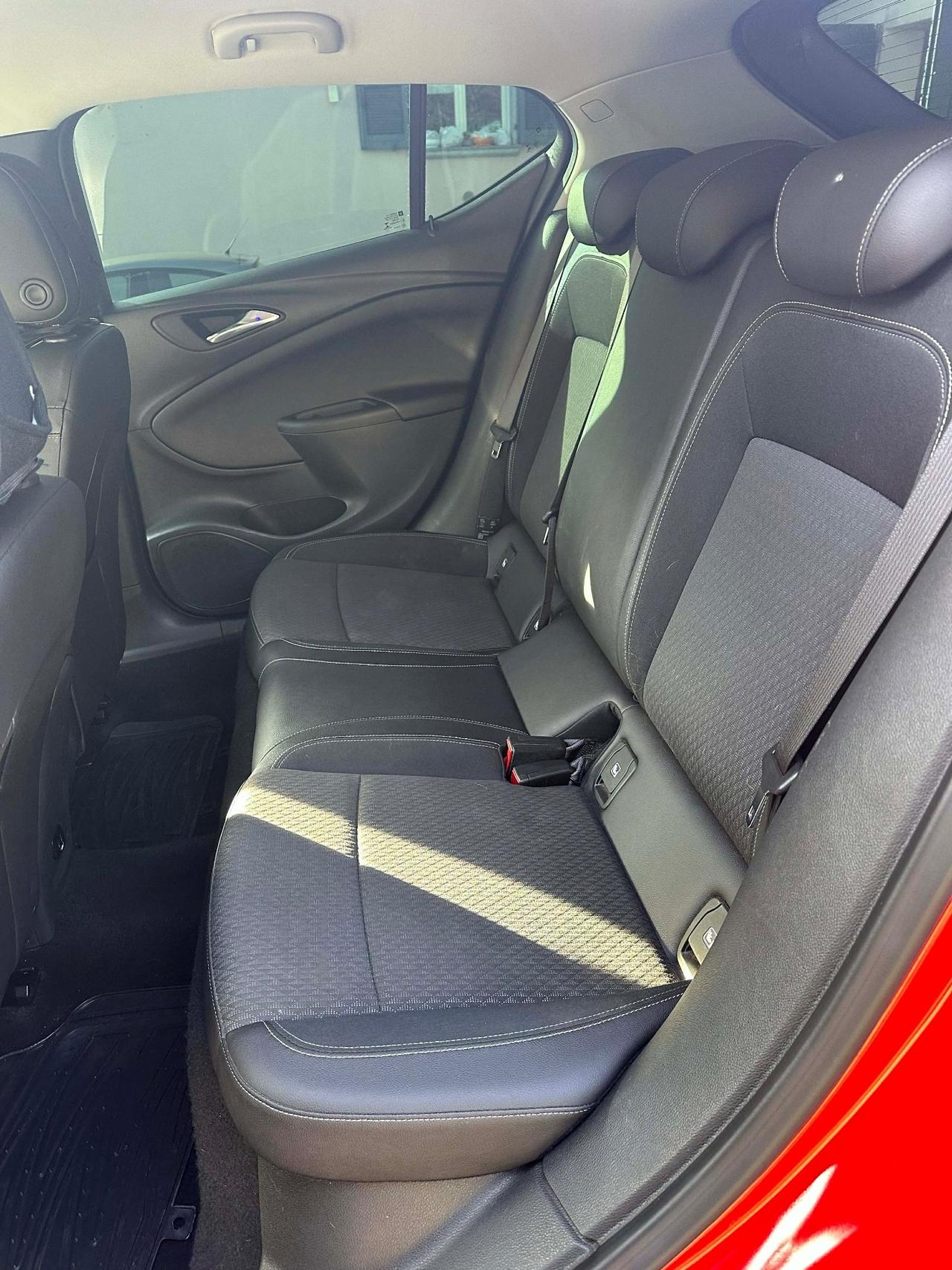 Opel ASTRA 1.6 CDTi FULLOPT KMCERT UNICOPR