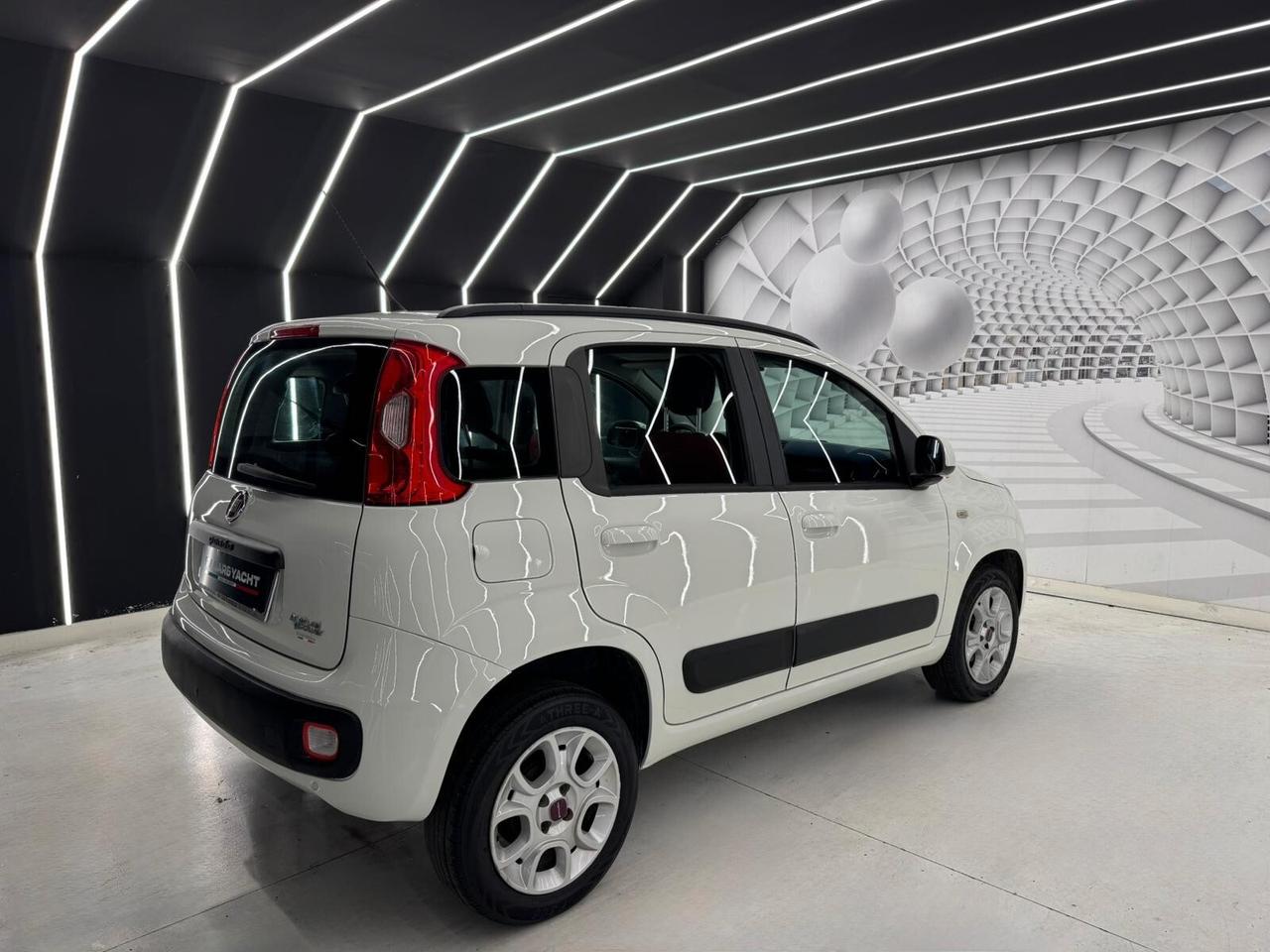 Fiat Panda 0.9-KM CERTIFICATI-PERMUTE-12 MESI DI GARANZIA