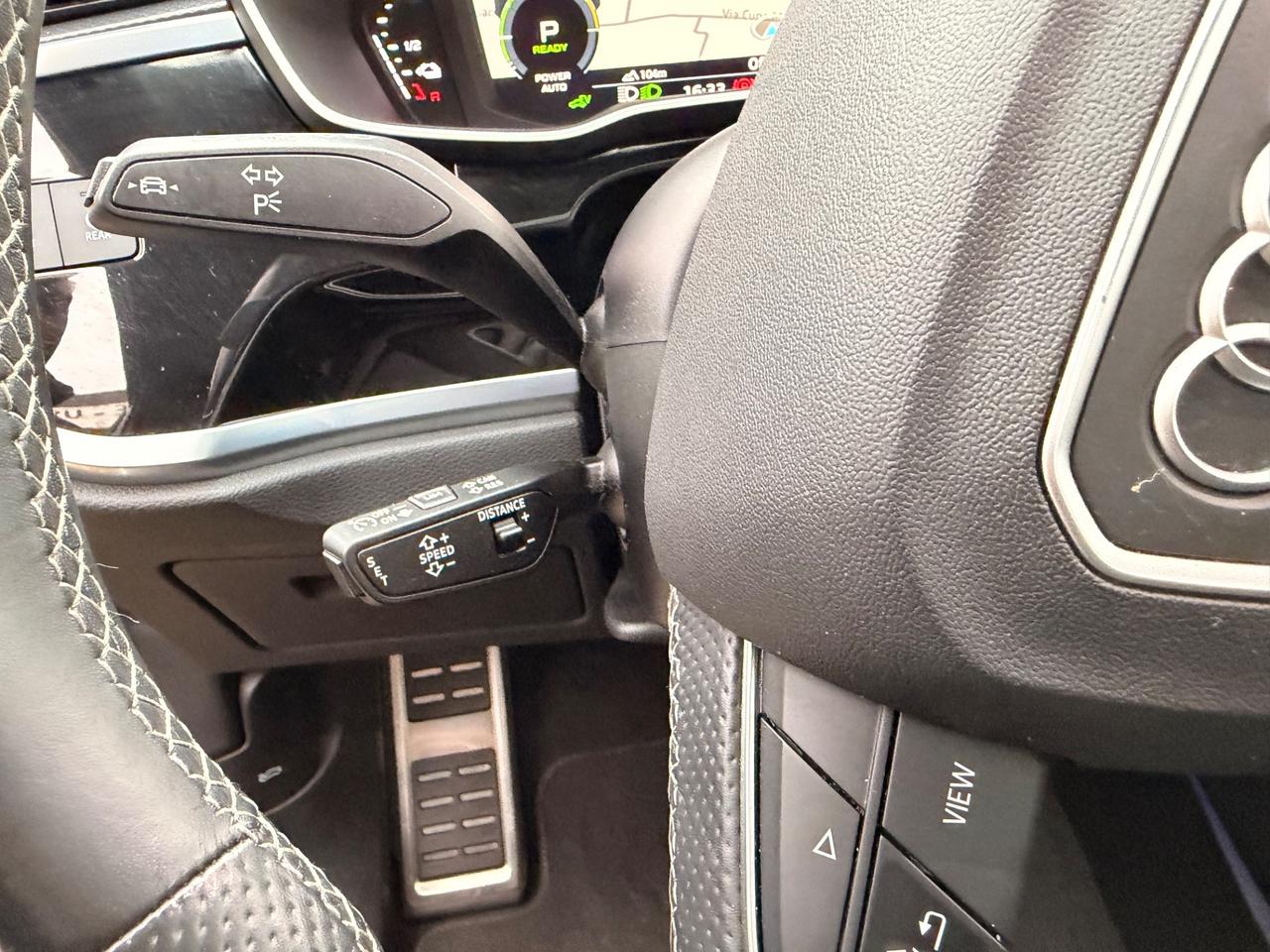 Audi Q3 SPB 45 TFSI e S tronic S Line Tetto Pan Plagin