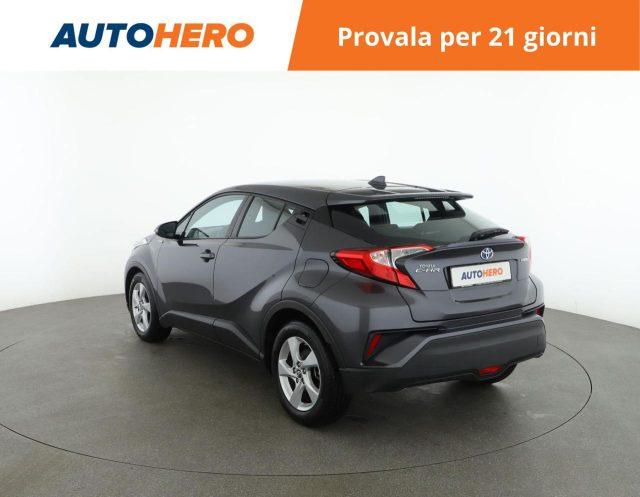 TOYOTA C-HR 1.8 Hybrid E-CVT Business