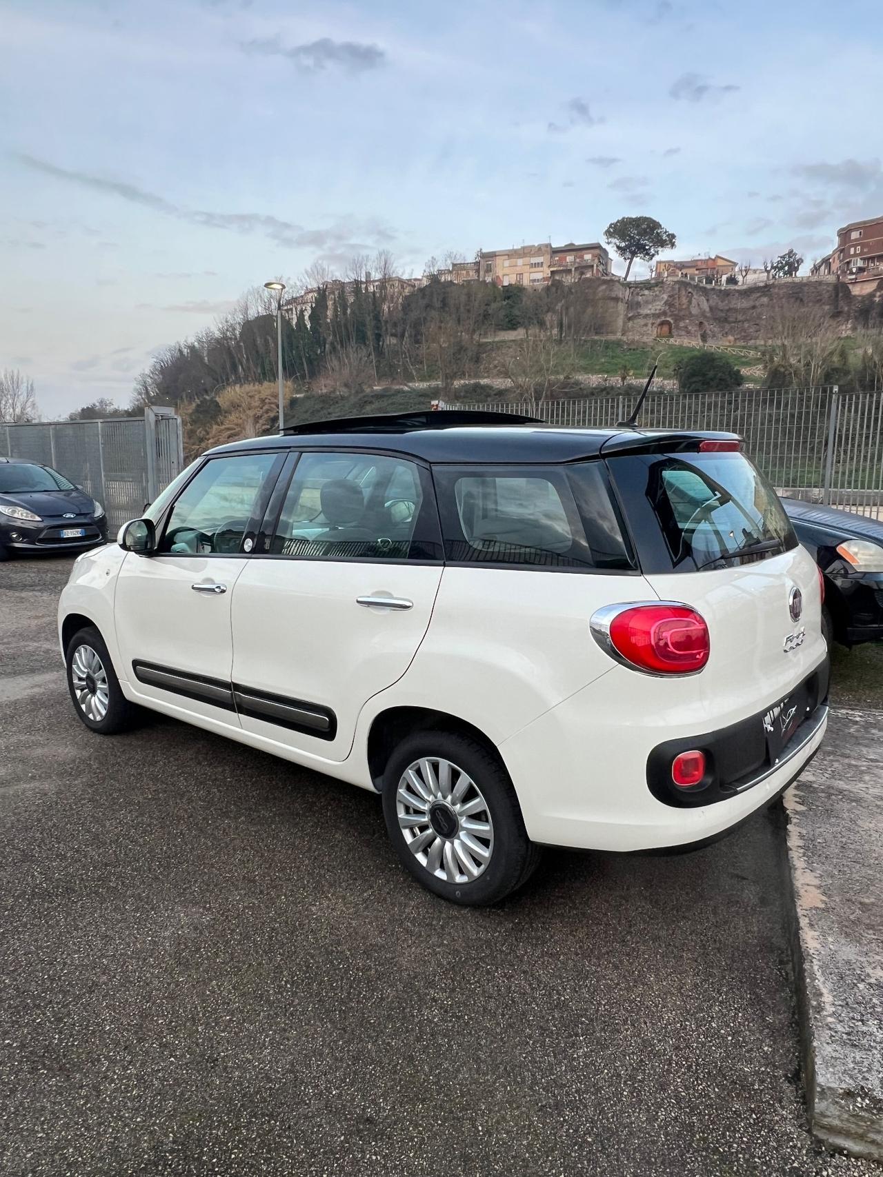 Fiat 500L Living 0.9 TwinAir Turbo Natural Power Lounge