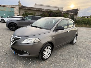 Lancia Ypsilon 1.2 Benz- Neopatentati-Anche Permuta