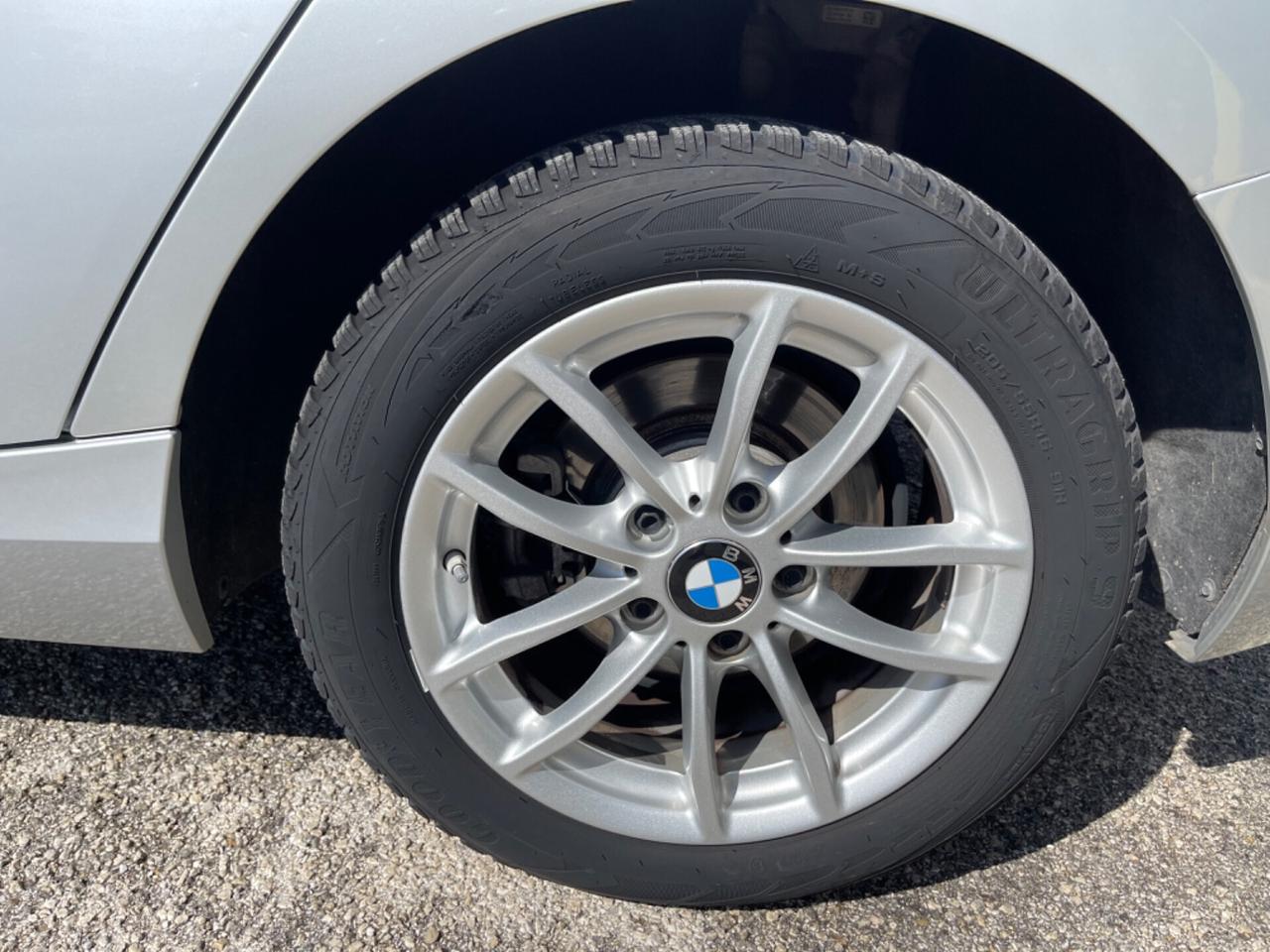 Bmw 116 116d 5p. Business 2018