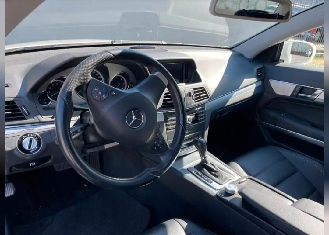 IMPECCABILE-PERFETTA-Mercedes-benz E 250 CDI Coupé BlueEFFICIENCY Avantgarde