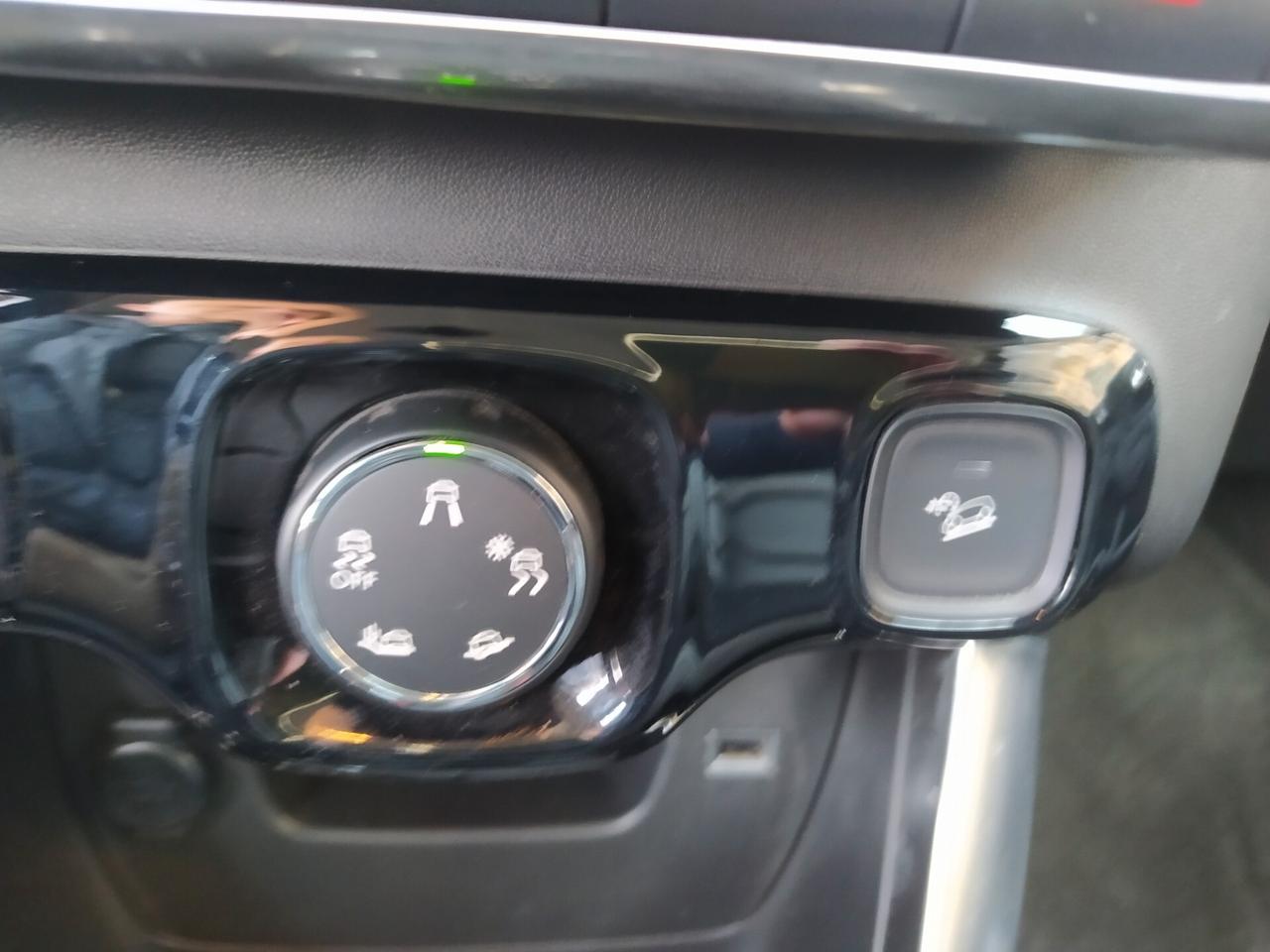 Citroen C3 Aircross BlueHDi 110 S&S Shine Pack Neopatentati