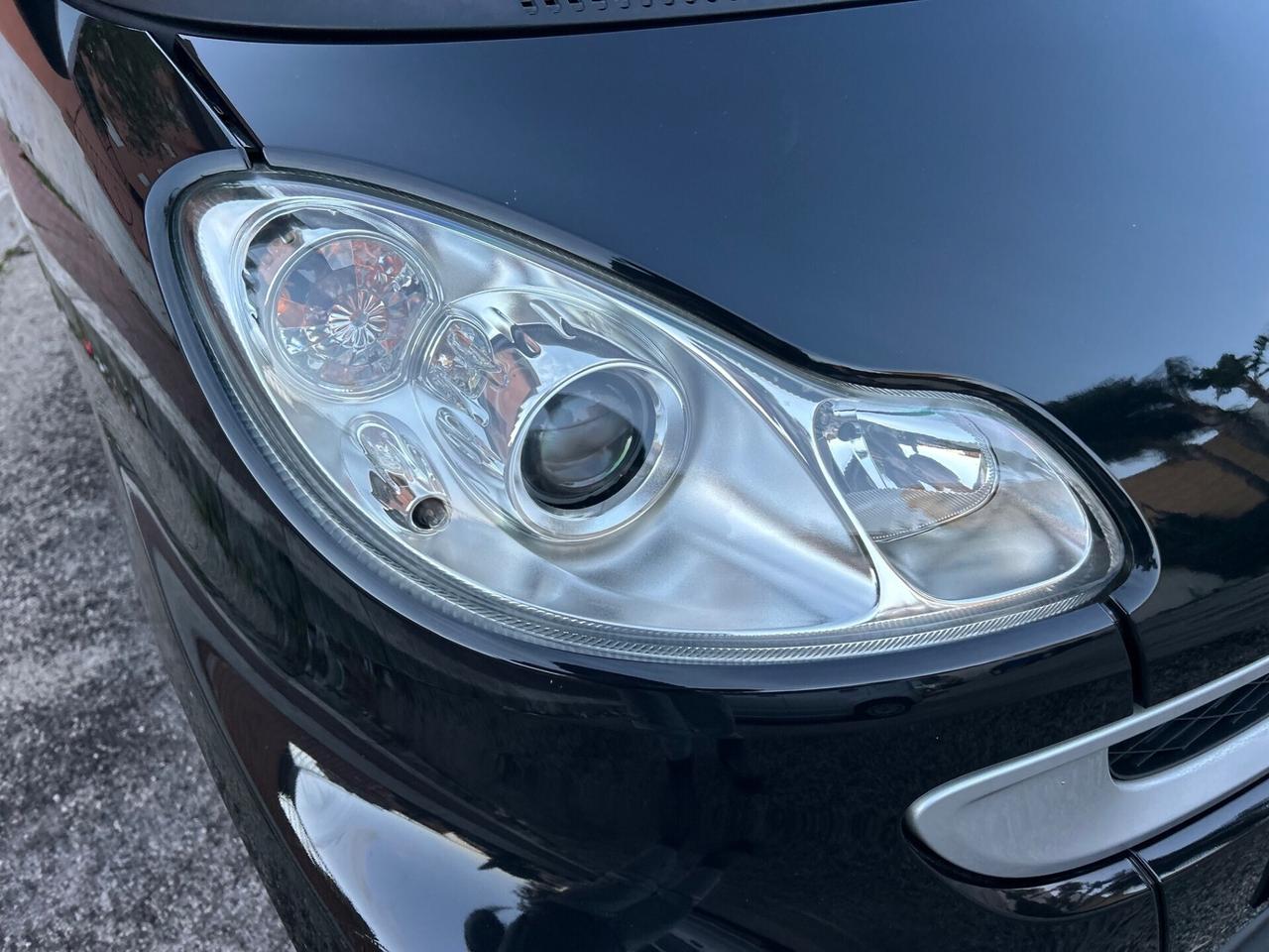 Smart ForTwo 1000 52 kW coupé pure