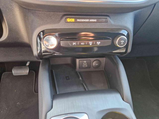 FORD Kuga 2.5 Plug In Hybrid 243 CV CVT 2WD Titanium