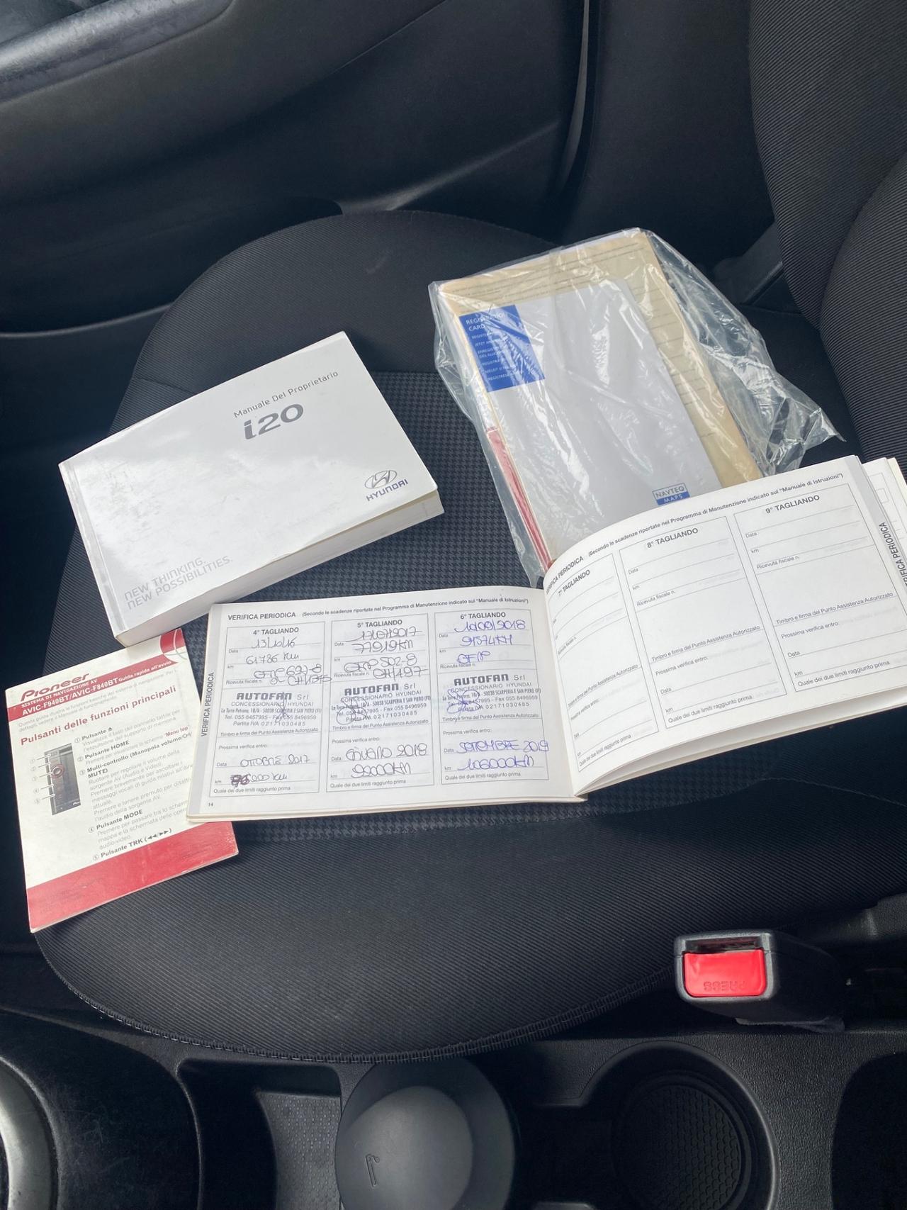 Hyundai i20 1.4 CRDi Anno 2013 Full Navi Led