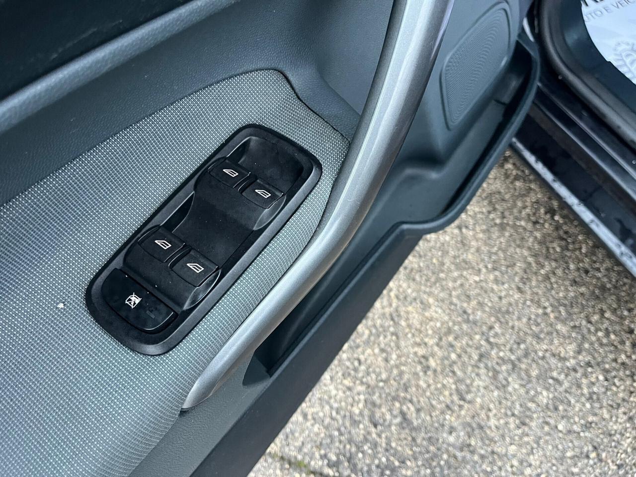 Ford Fiesta 1.4 5 porte Bz.- GPL Titanium Unipro 2011