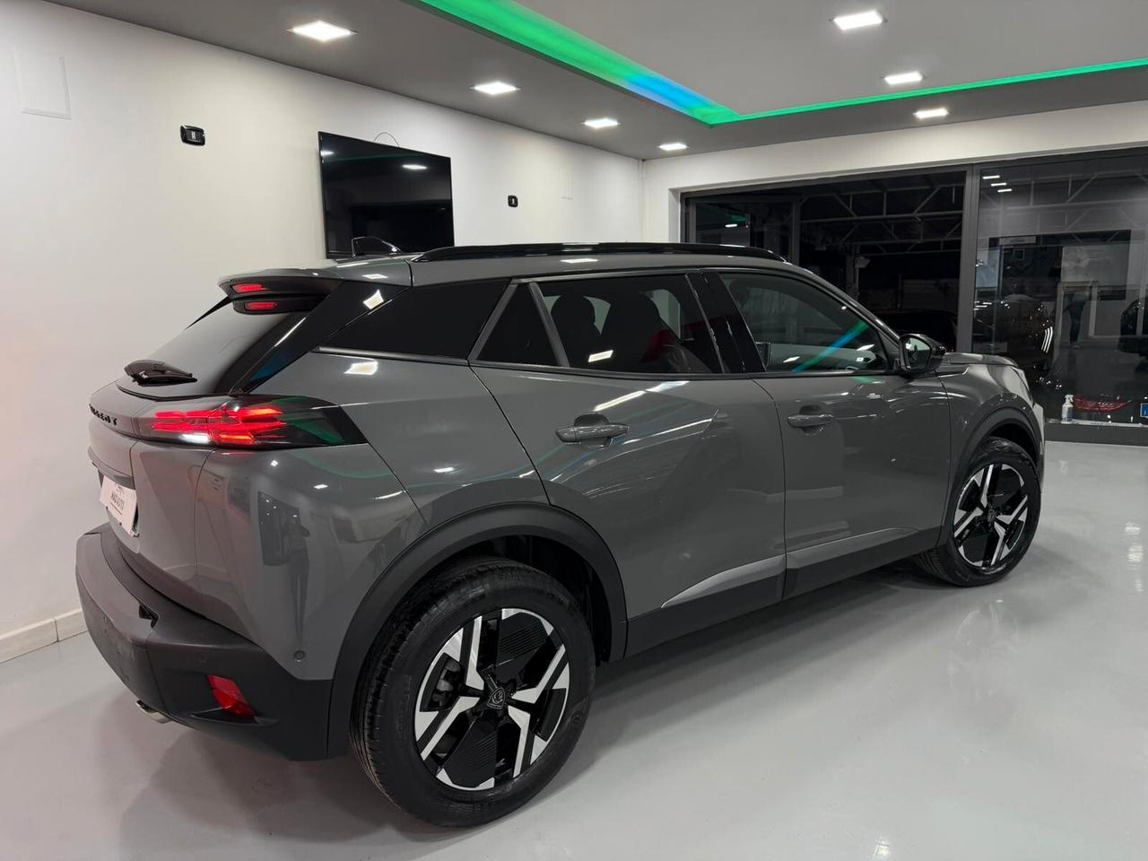 Peugeot 2008 BlueHDi 130 S&S EAT8 Allure