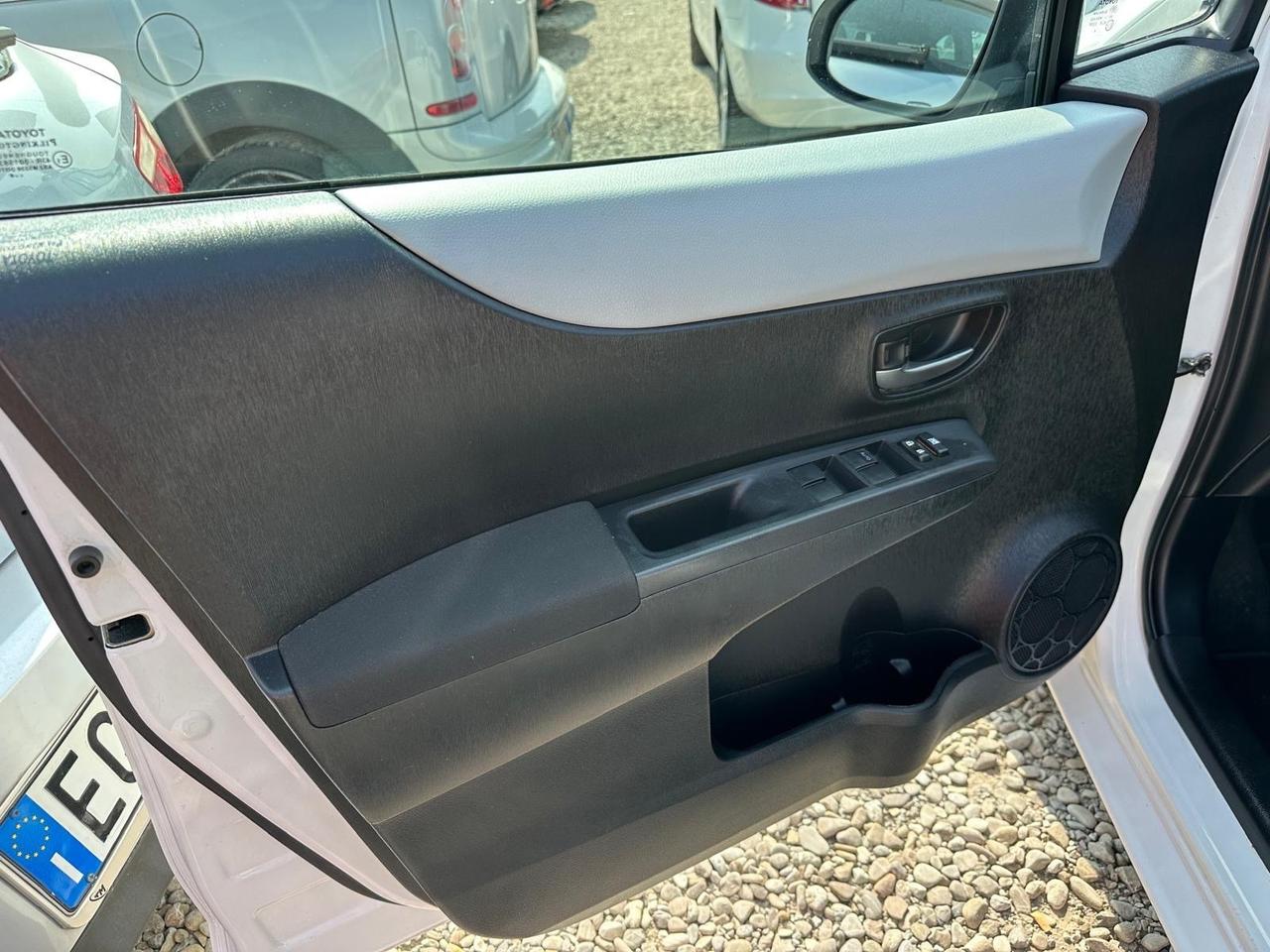 Toyota Yaris Toyota Hybrid 1.5 NEOPATENTATI