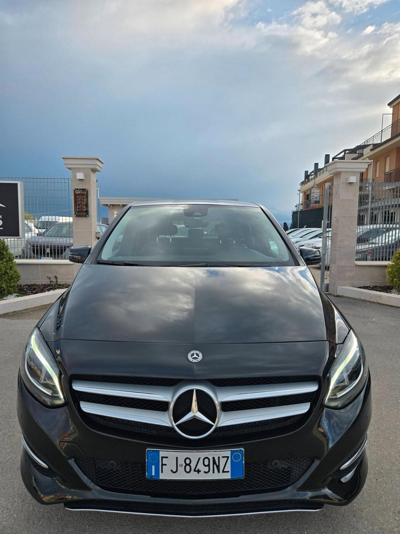 Mercedes-benz B 180 d Automatic Premium