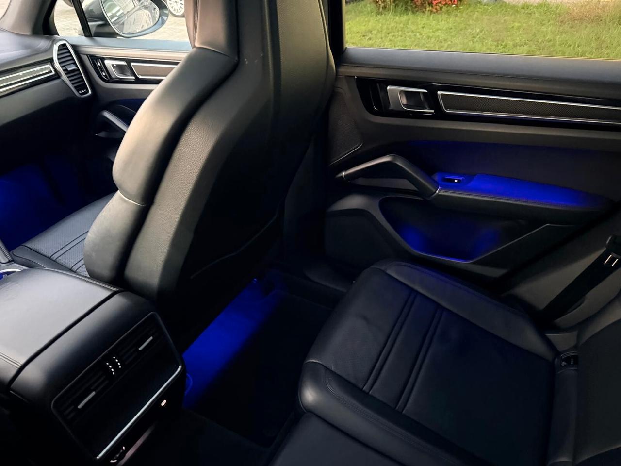 Porsche Cayenne Coupé 3.0 V6 340cv