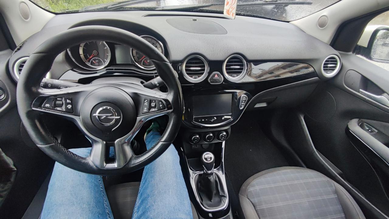 Opel Adam 1.4 GPL 2014