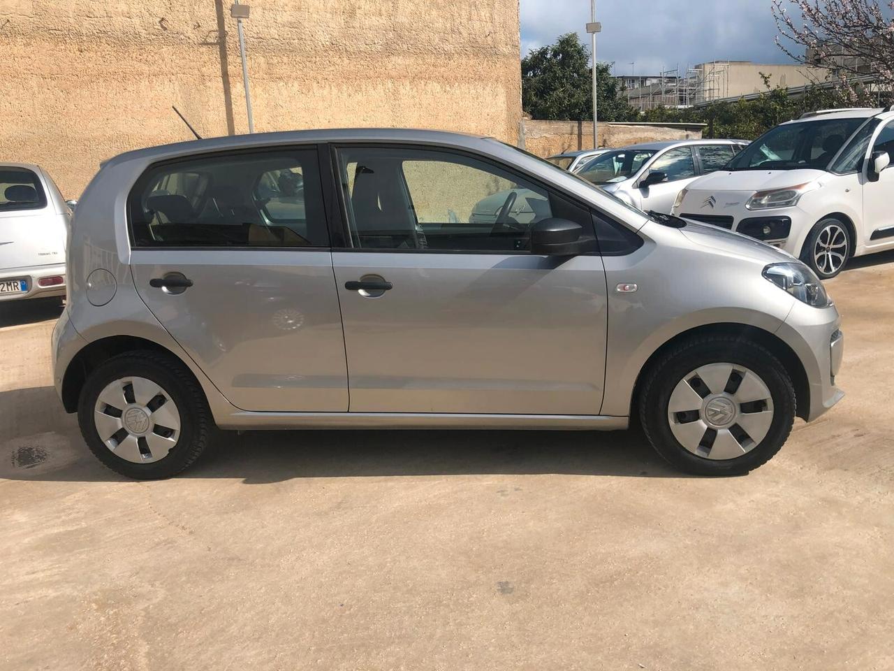 VOLKSWAGEN UP 1.0 TAKE UP! -Maggio 2014