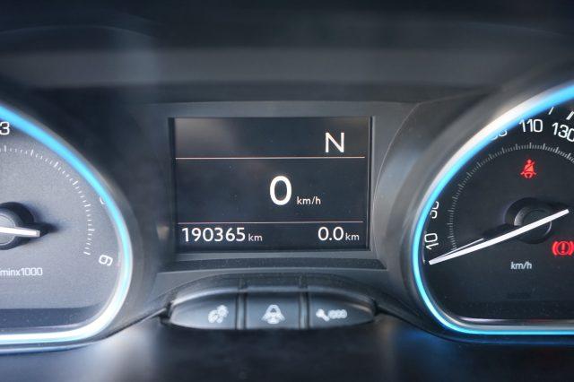 PEUGEOT 2008 1.6 e-HDi 92 CV Stop&Start