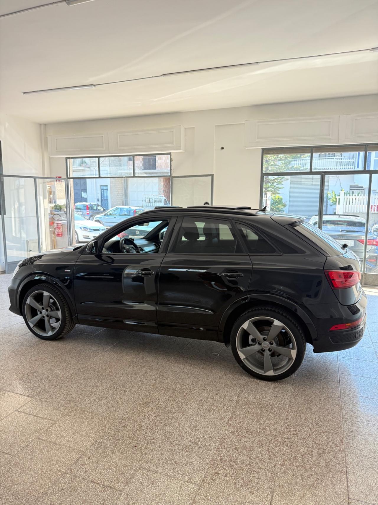 Audi Q3 2.0 TDI 150 CV quattro Sport