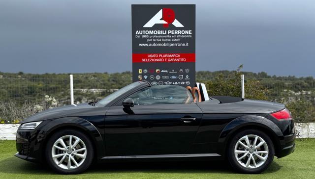 AUDI TT Roadster 2.0 TFSI 230cv Quattro S-Tronic Design