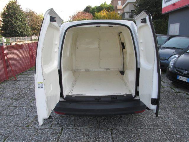 VOLKSWAGEN Caddy 1.4 Maxi FuBasic 81 GNC M6 - ALLESTIMENTO ALIMENTI