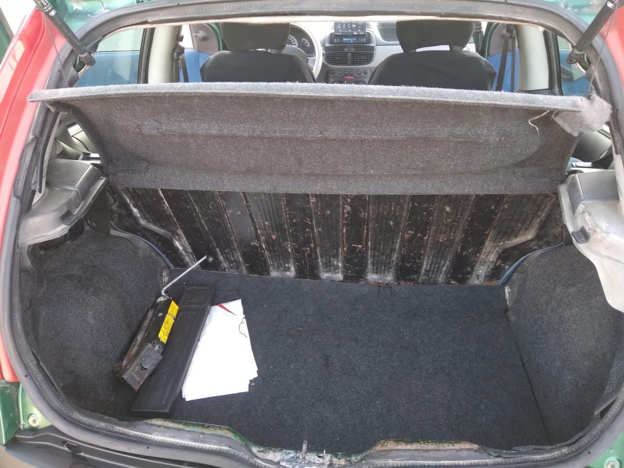 Fiat Punto 1.2i 60cv cat 3 porte x neopatentati