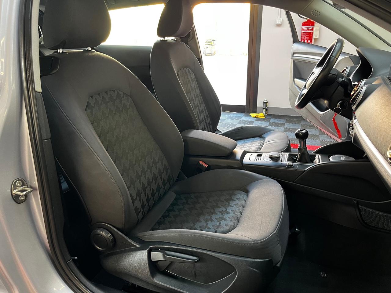 Audi A3 1.6 TDI ultra S-LINE - FABIANOAUTO