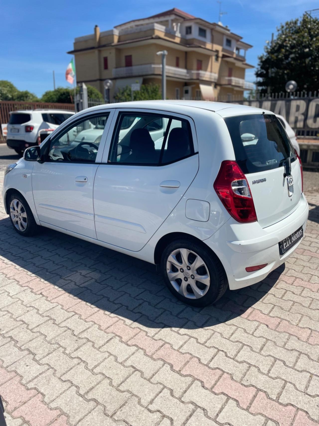 Hyundai i10 1.1 12V BlueDrive GPL Sound Edition