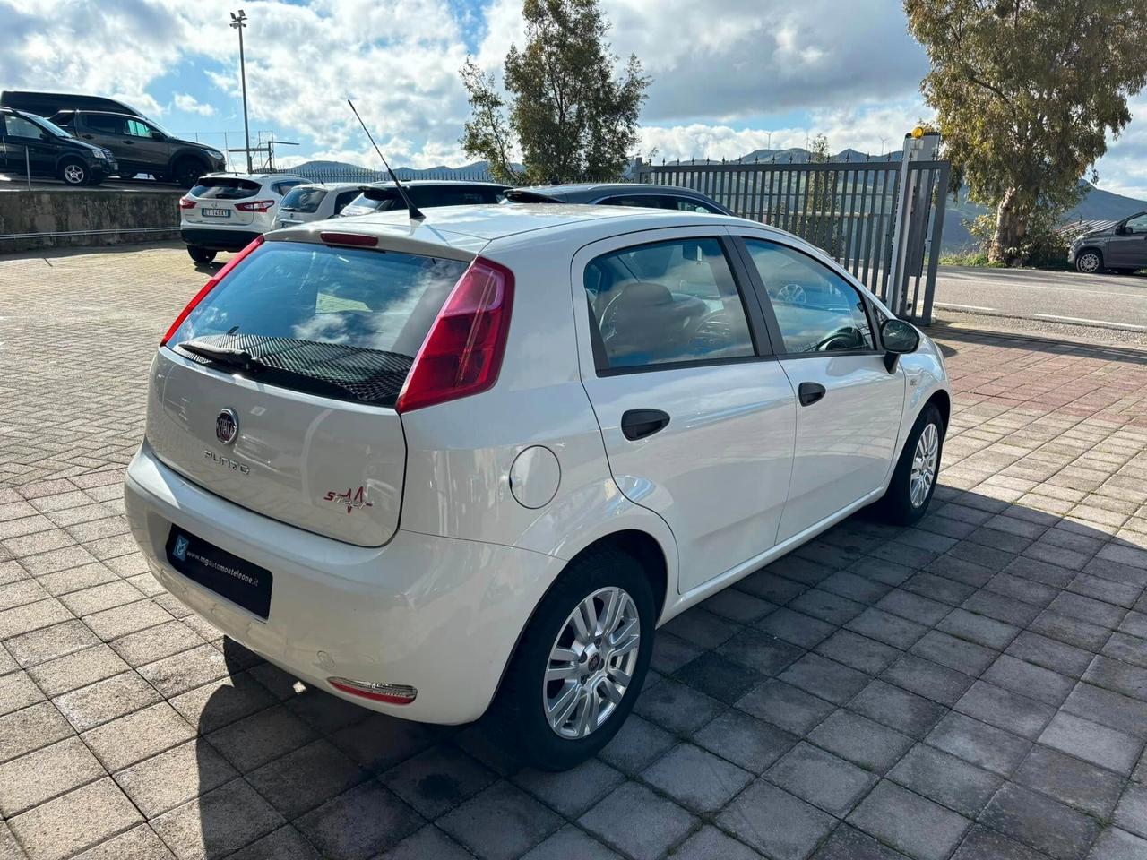 FIAT PUNTO 1.3 - 2014