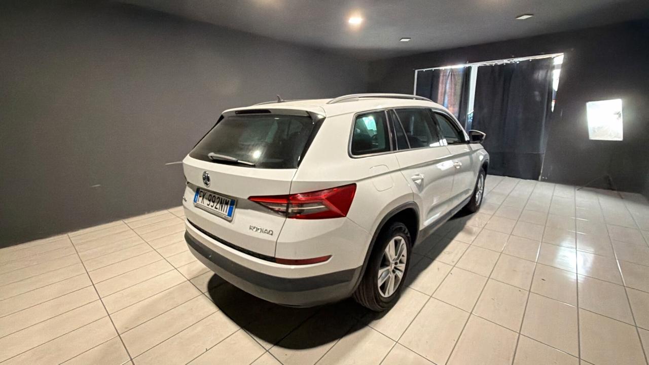 SKODA KODIAQ DEL 2017 BENZINA 7 POSTI