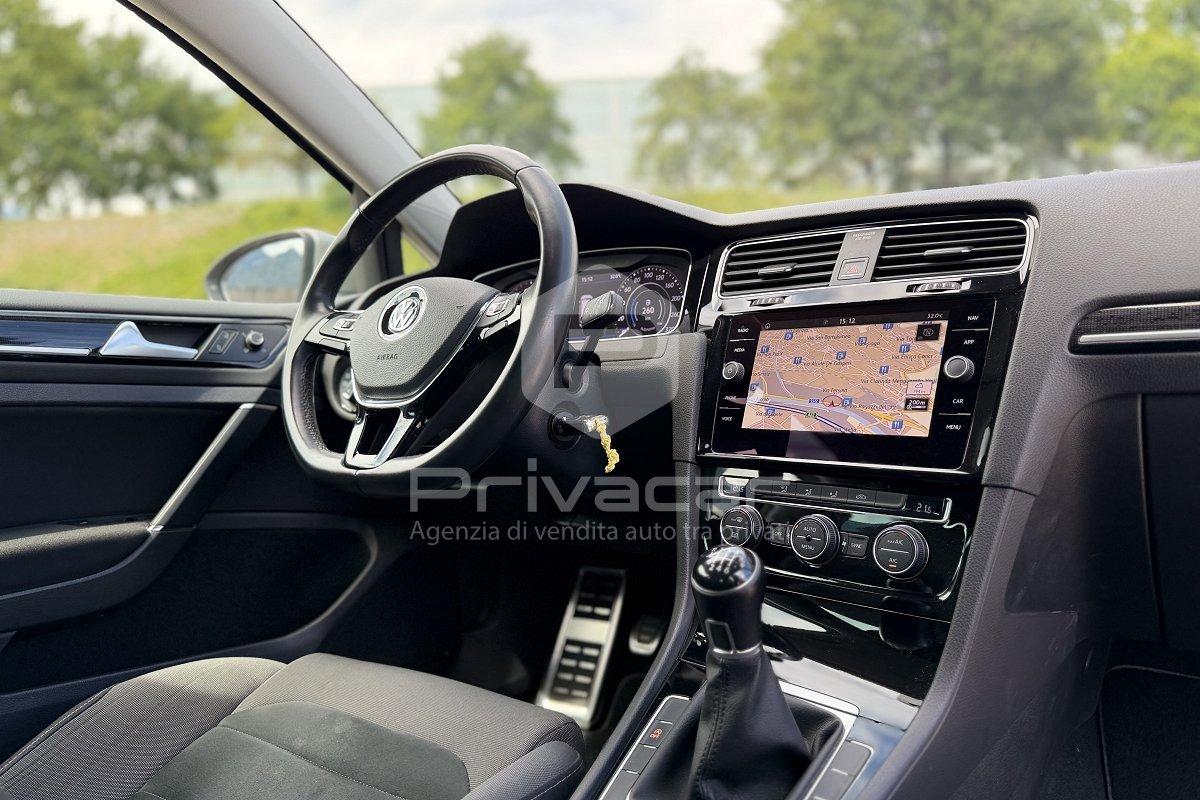VOLKSWAGEN Golf Variant 2.0 TDI Executive BlueMotion Technology