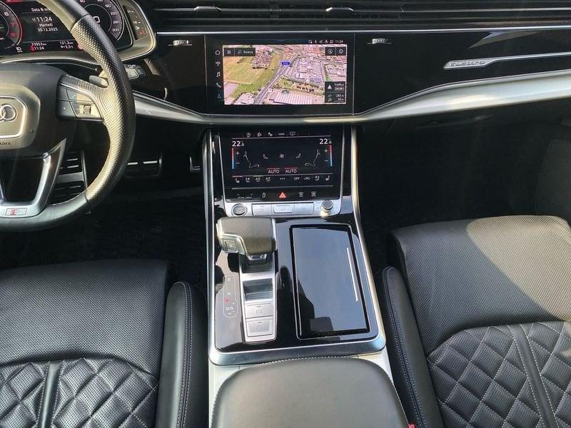 Audi Q8 Q8 55 TFSI quattro tiptronic Sport "S-Line Int."