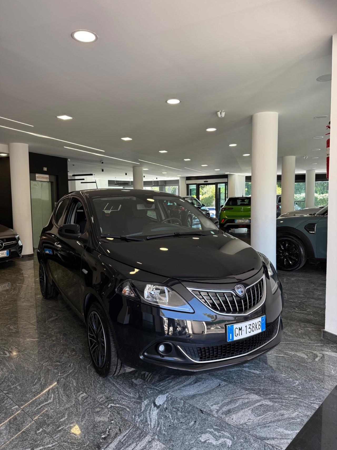 Lancia Ypsilon 1.2 69 CV 5 porte GPL Gold