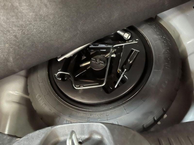 FIAT 500C 1.0 Hybrid Dolcevita