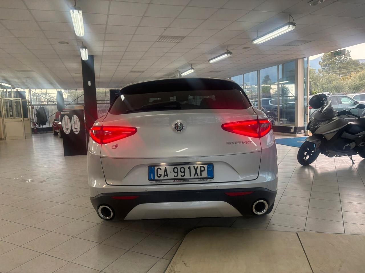 Alfa Romeo Stelvio 2.2 Turbodiesel 190 CV AT8 Q4 Super