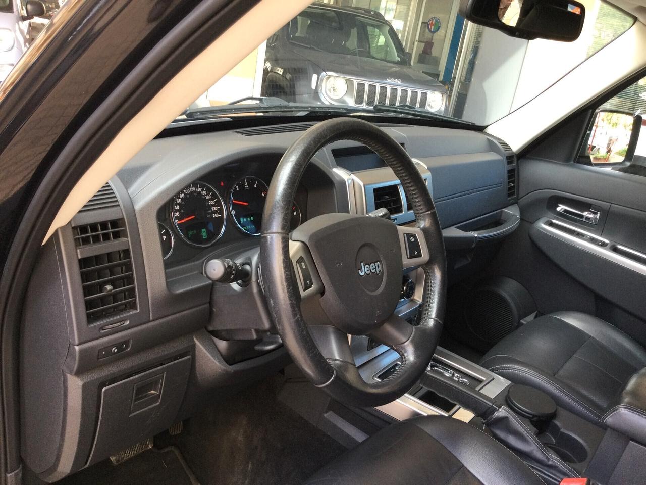 Jeep Cherokee 2.8 CRD DPF Limited Auto