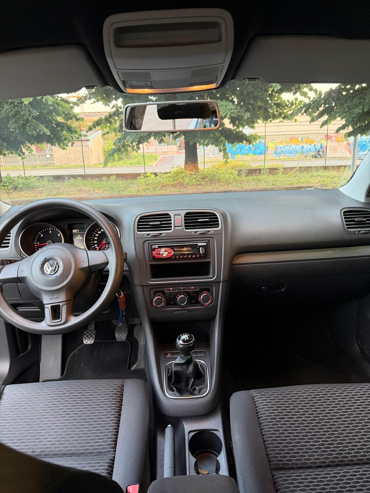 Volkswagen Golf 1.6 TDI DPF 5p. Comfortline
